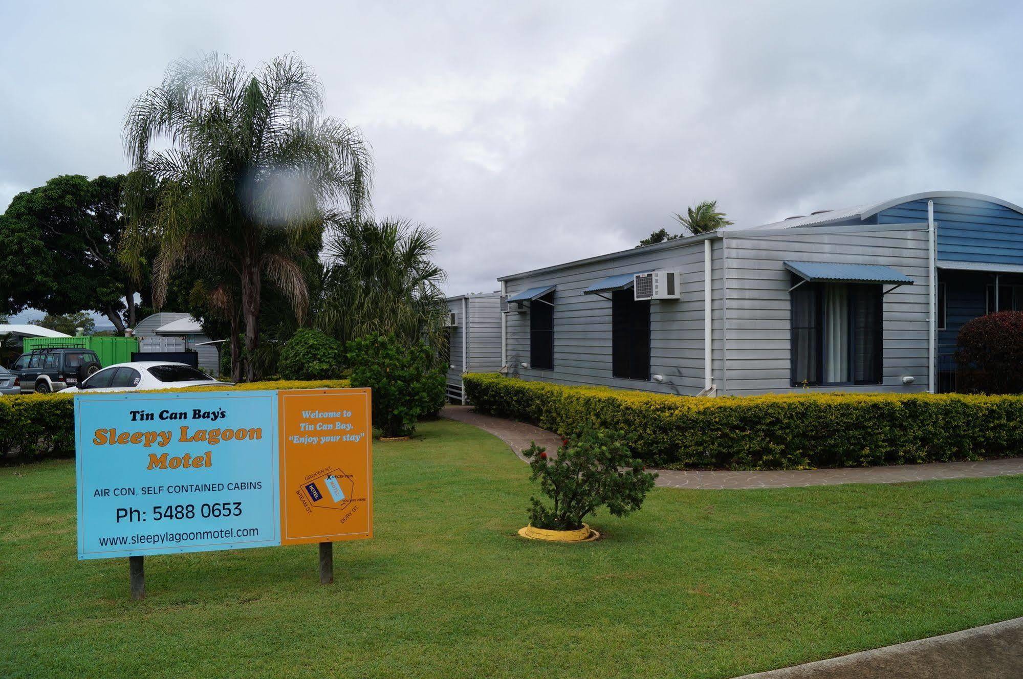 Tin Can Bay'S Sleepy Lagoon Motel מראה חיצוני תמונה